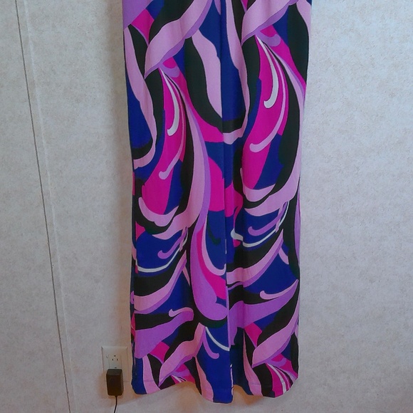 NWT Trina Terk Jump Suit Abstract Pattern Blue Black Pink Purple Size Medium - Picture 4 of 15